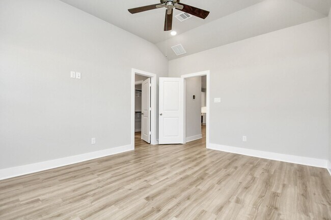 Building Photo - Welcome to the Hickory — Contemporary Comfort, Beautifully Balanced.