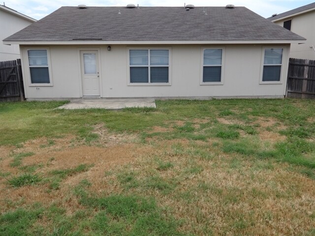Building Photo - 719 Lavaca Loop