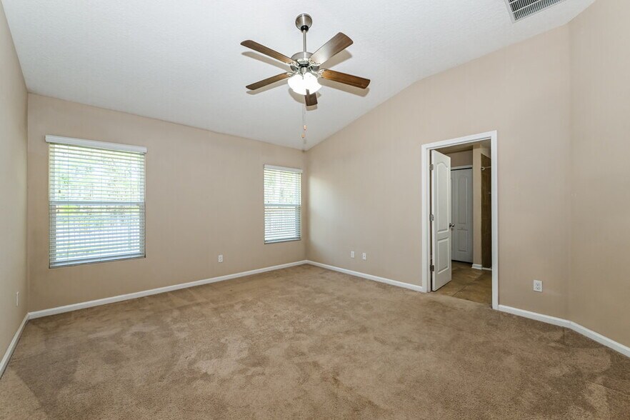 Building Photo - 15847 Rachel Creek Dr
