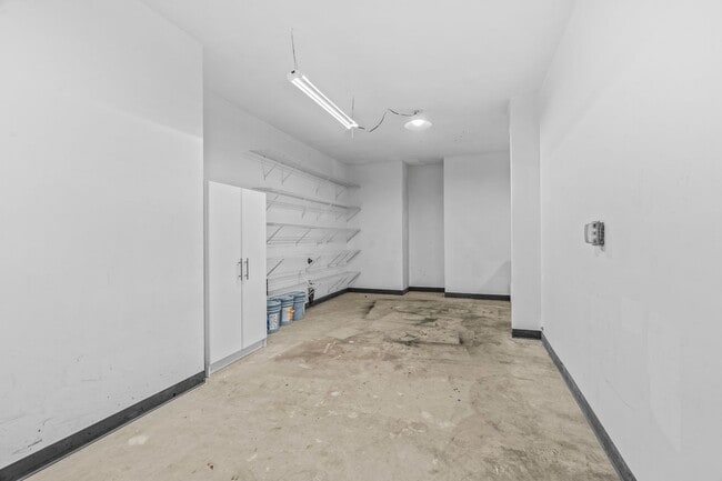 Building Photo - Luxury 4 bed 4 bath home in Lakemont, Bellevue