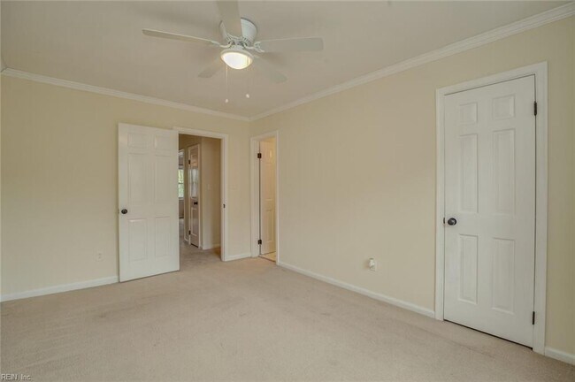 Building Photo - 590 Tenbee Ln