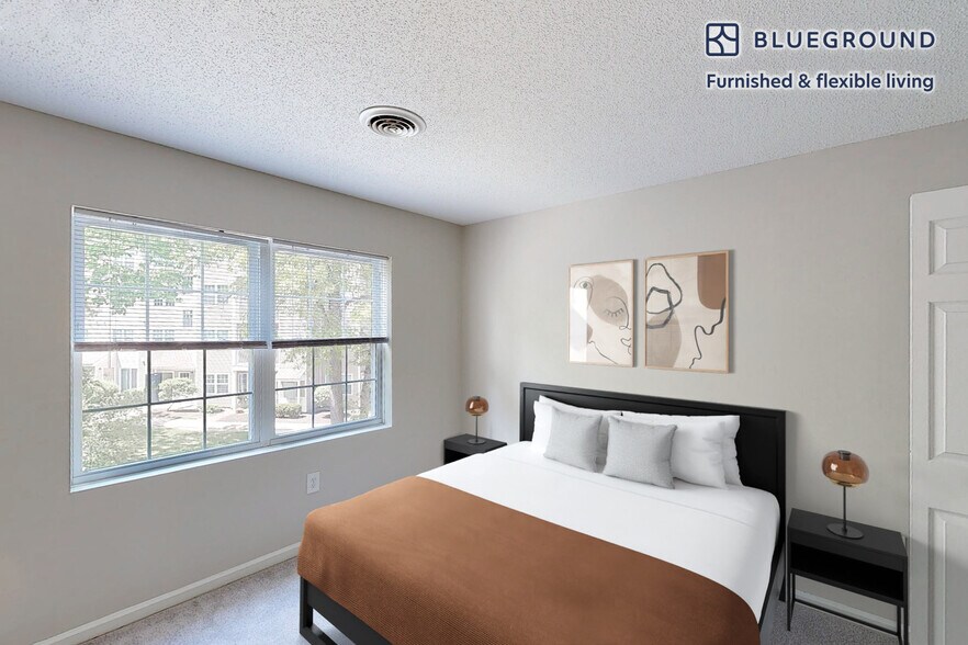 Building Photo - 1 Arboretum Way