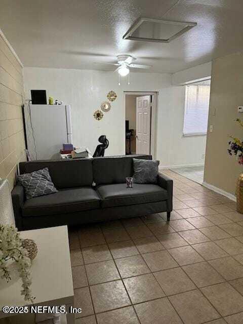 Building Photo - 6916 Old Kings Rd S