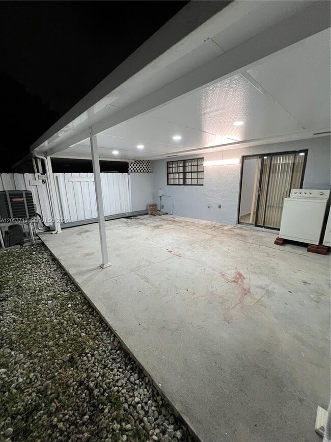 Building Photo - 8872 NW 119th St