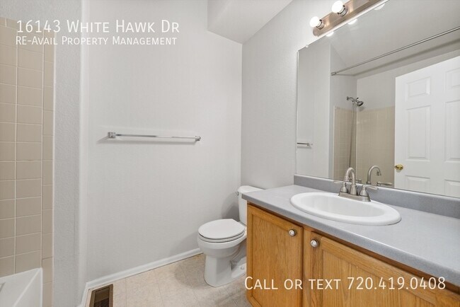 Building Photo - 16143 White Hawk Dr