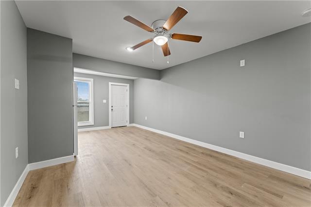 Building Photo - 103 N Scanlan St