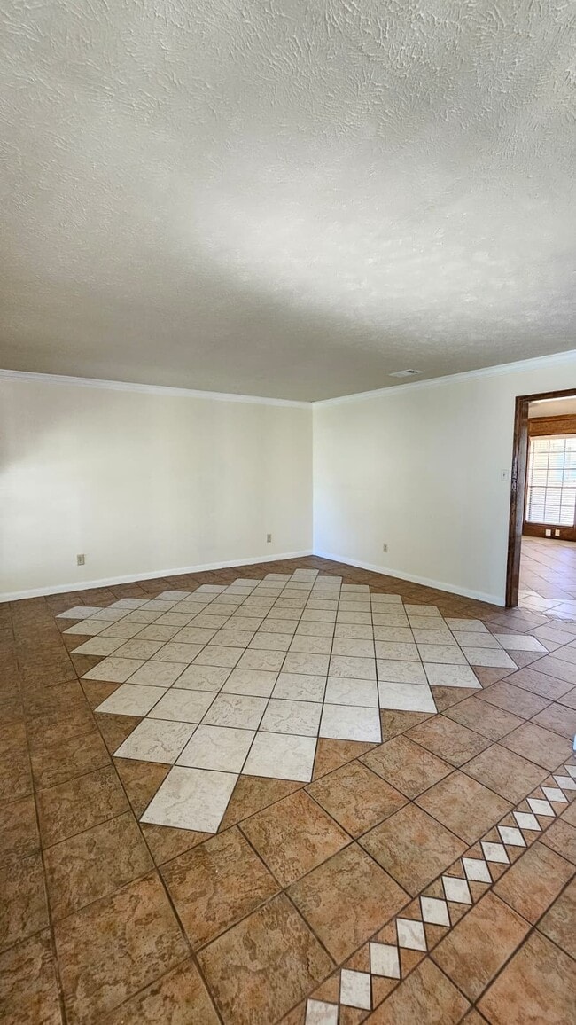 Building Photo - 14819 Knightsway Dr