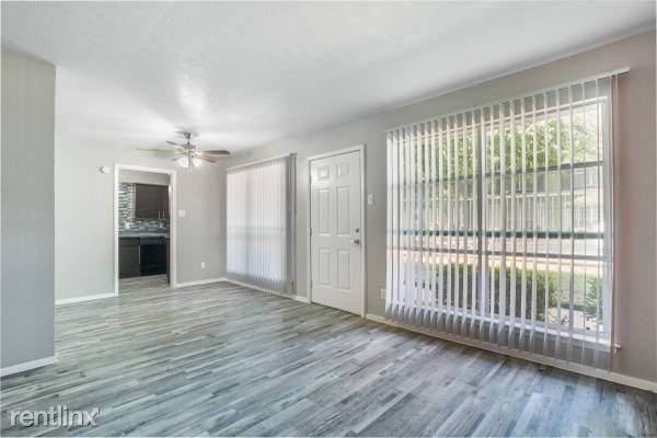 Building Photo - 1824 N Ruddell St