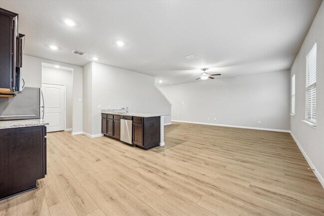 Building Photo - 3971 Turtle Creek