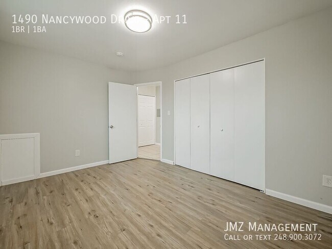 Building Photo - 1490 Nancywood Dr