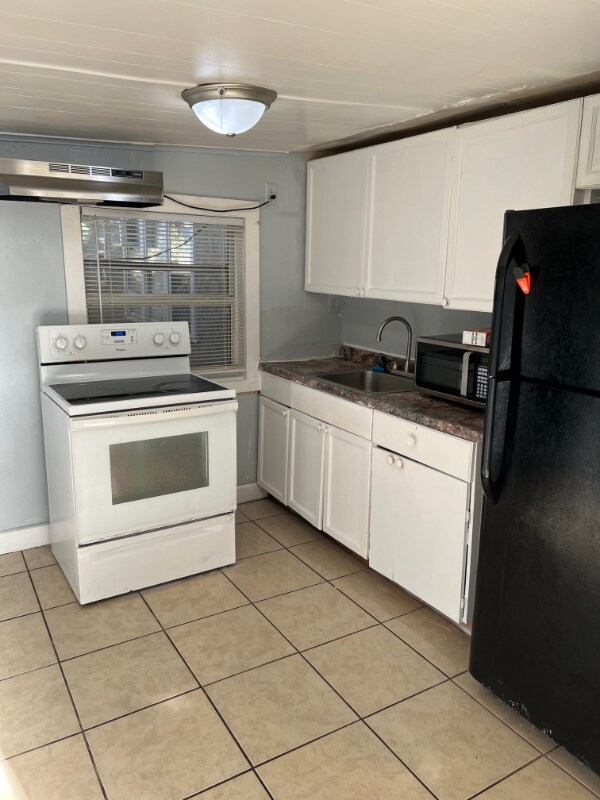 Building Photo - 3309 Palmway Dr
