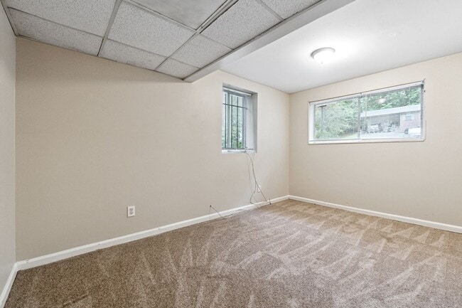 Building Photo - 5786 Deerfield Trail