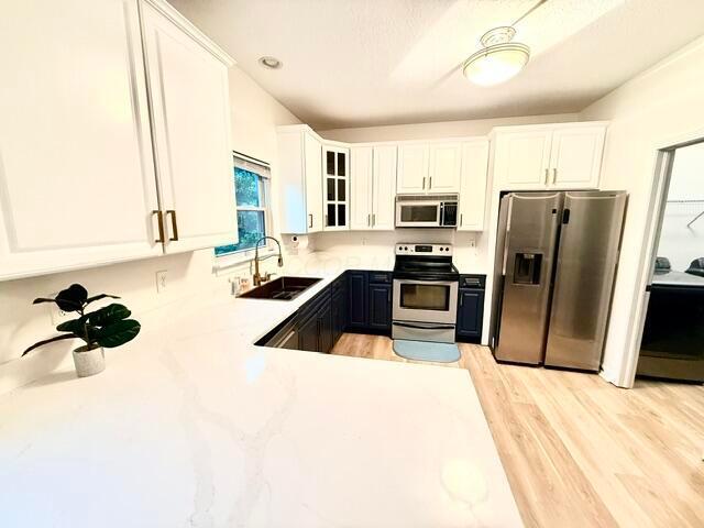 Building Photo - 9460 Santa Clara Cir
