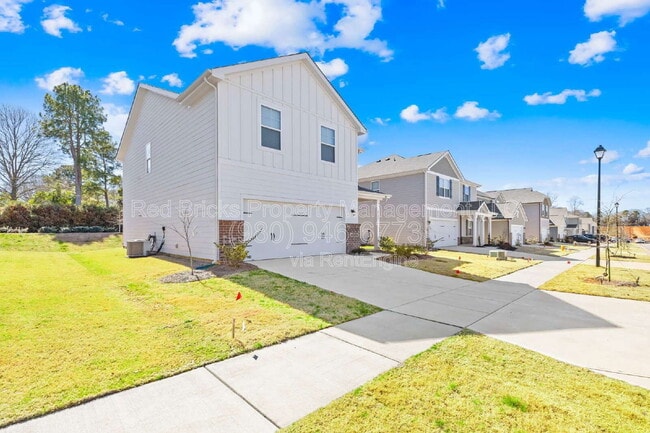 Building Photo - 2128 Blue Sky Mdws Dr