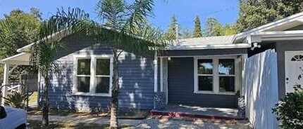 Building Photo - 35278 Acacia Ave