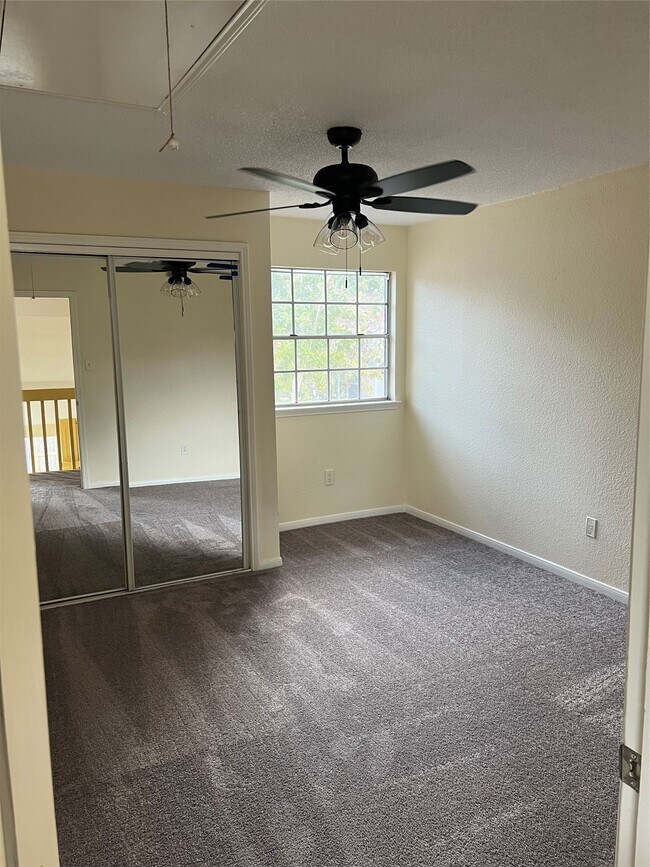 Building Photo - 12810 Ashford Meadow Dr