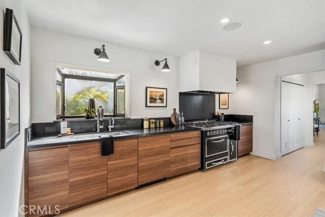 Building Photo - 19 Wideloop Rd