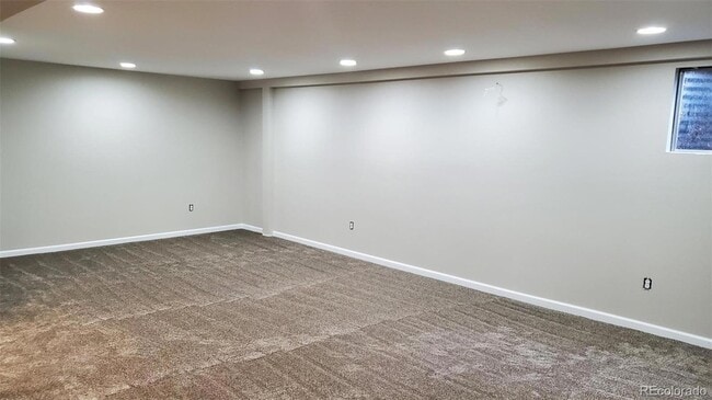 Building Photo - 1512 S Yank St