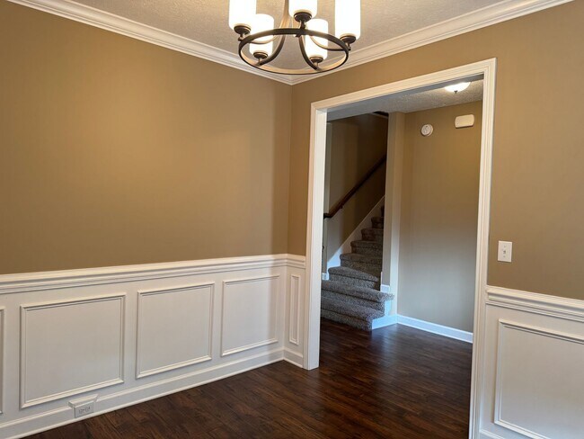 Building Photo - Crosswinds Subdivision! Beautiful 2 Story Rental off Tylertown Rd.