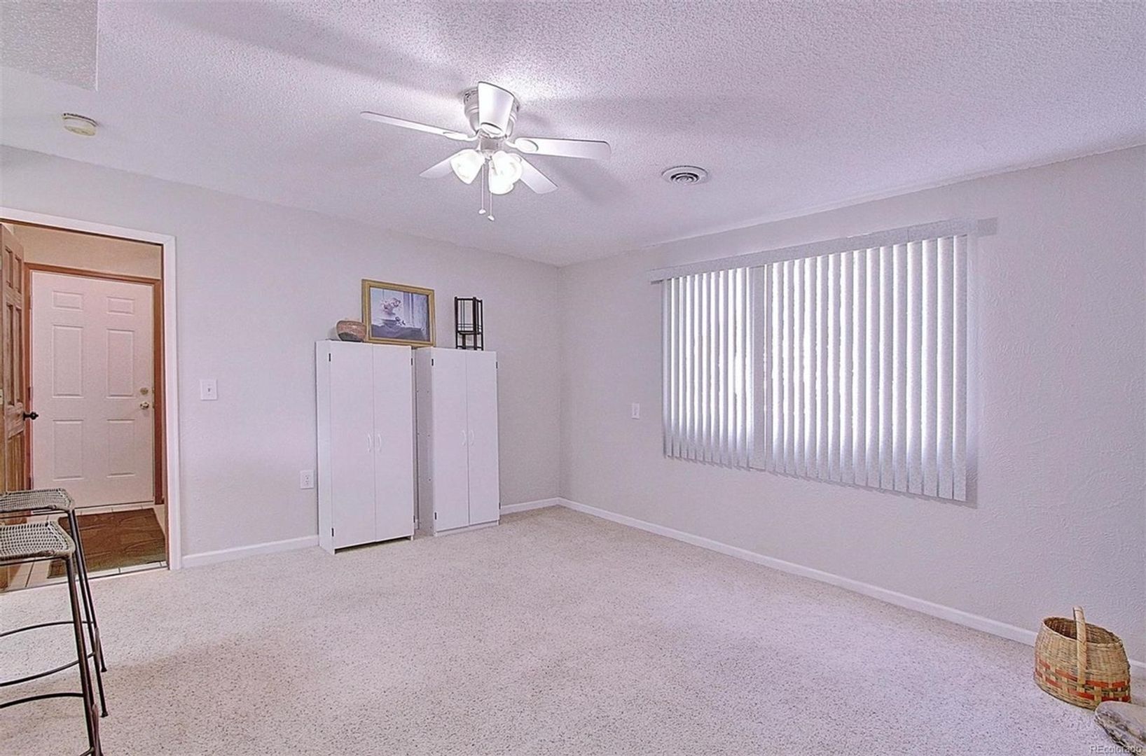 Building Photo - 13355 Fawn Ct