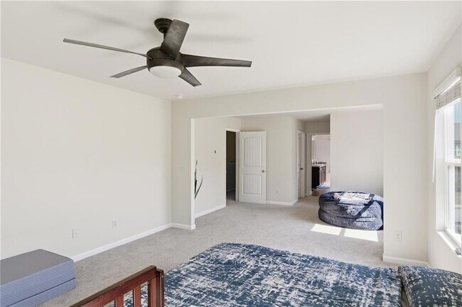 Building Photo - 296 Maple Brook Dr