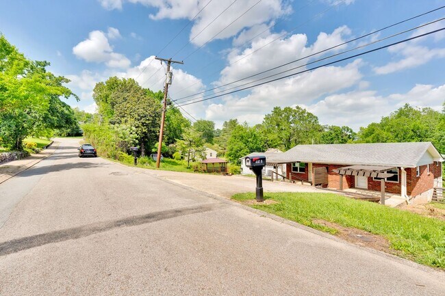 Building Photo - 4107 Cherryton Dr