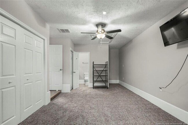 Building Photo - 106 Bluejay Ct