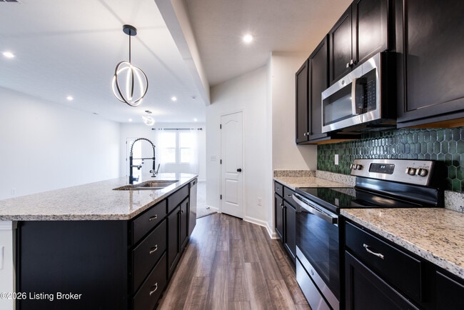 Building Photo - 10029 Windcrest Farms Ln