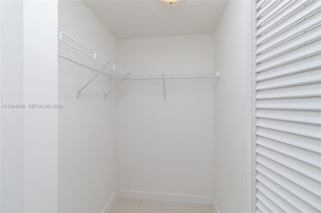 Building Photo - 7661 NW 107th Ave