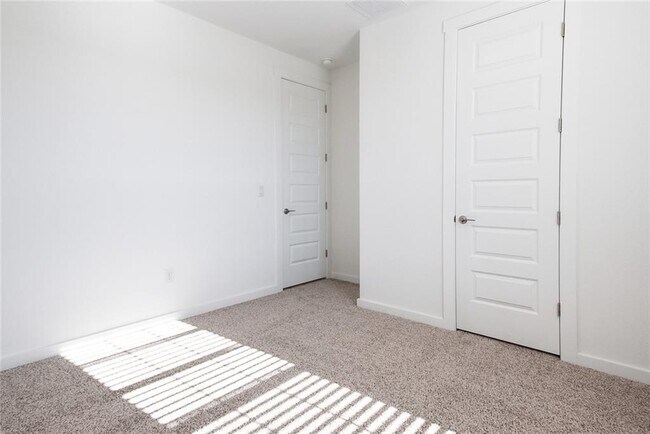 Building Photo - 101 Indian Shoal Dr