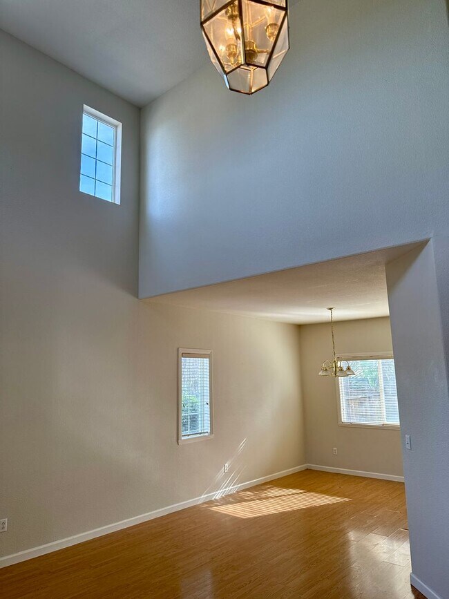 Building Photo - Looking for a four bedroom?