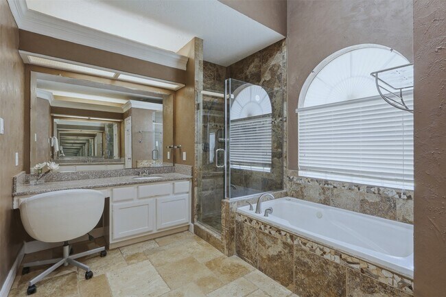 Building Photo - 19822 Emerald Springs Dr