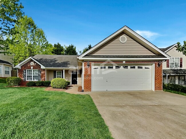 Building Photo - 770 Peachtree Meadows Cir