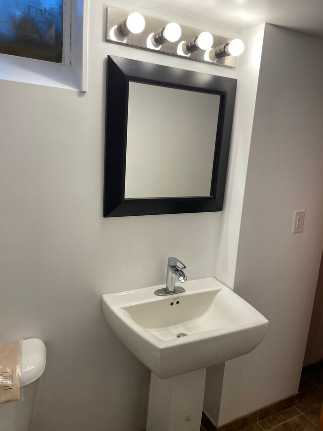 Basement bedroom bath 3 - 7310 Valley St