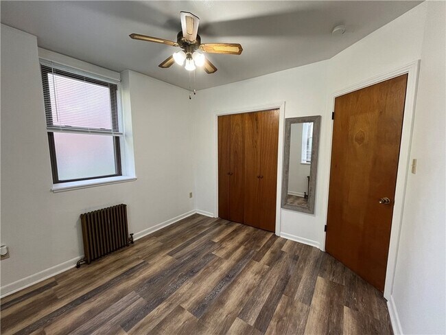 Building Photo - 1601 Hillsdale Ave