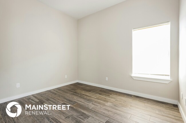 Building Photo - 11348 Paradise Out Ln