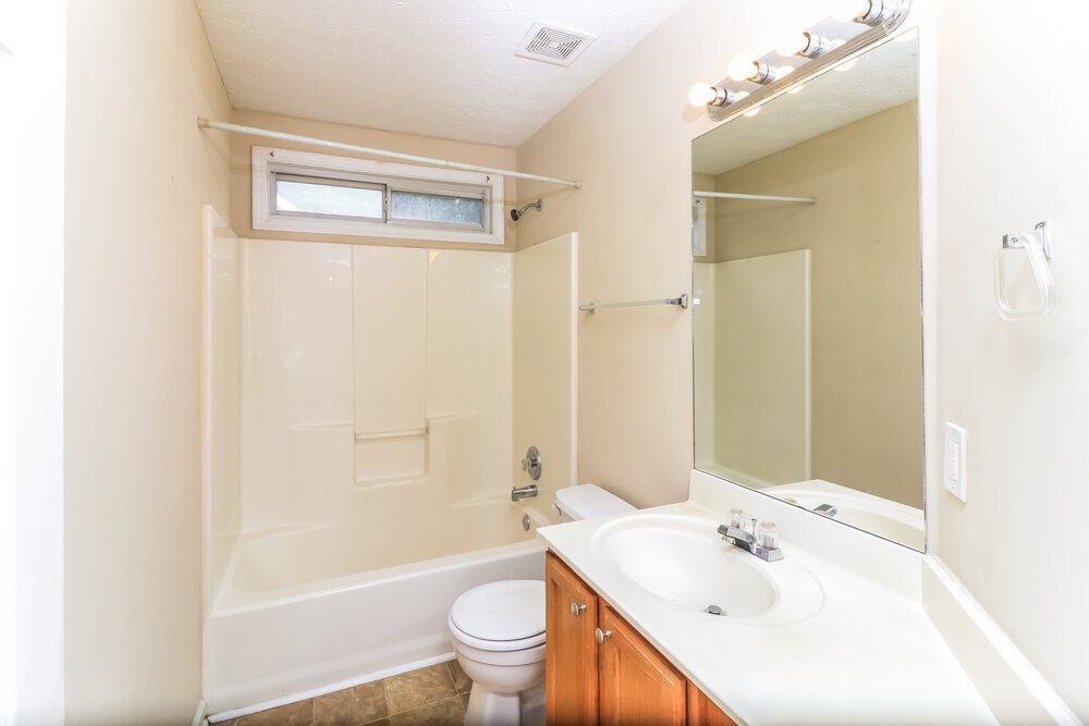 Building Photo - 169 Weatherstone Dr