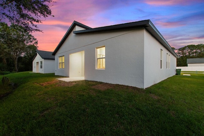 Building Photo - Deposit-Free! Modern, energy efficient hom...