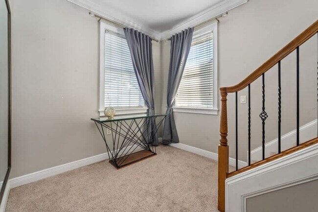 Building Photo - 1552 Corolla Ct