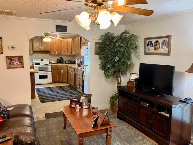 Building Photo - 708 Avenue S