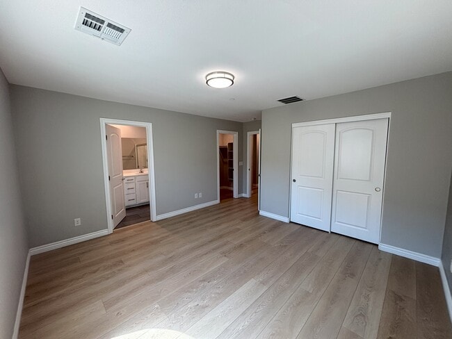 Building Photo - 290 Quail Finch Dr