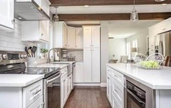 Building Photo - 82 Mill St