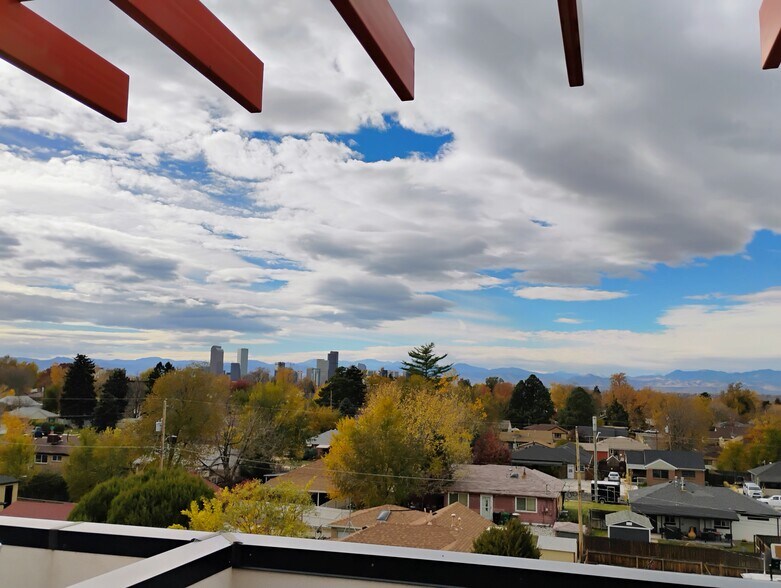 Friend range view from roof top balcony - 3038 Wilson Ct
