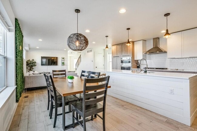 Building Photo - 3044 N Speer Blvd