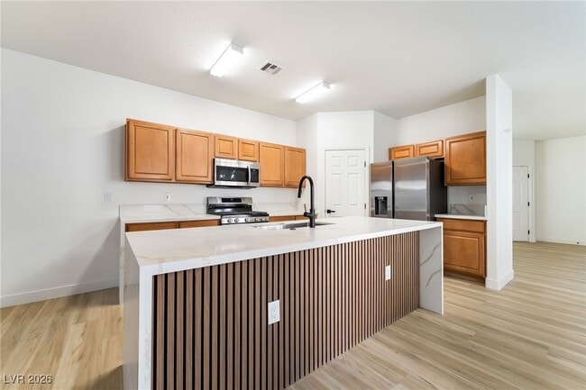 Building Photo - 5980 Gentleslope St