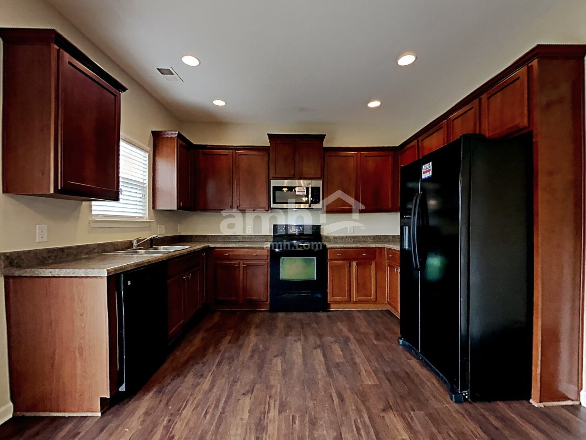 Building Photo - 3722 Green Pasture Rd