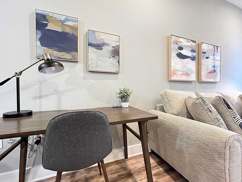 Building Photo - 4310 W Spruce St