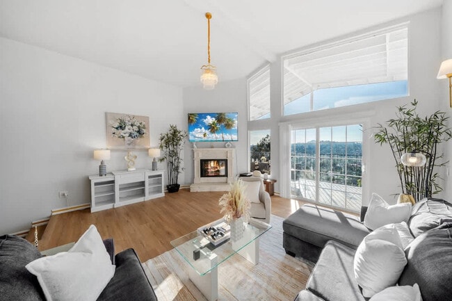 Building Photo - 1853 Penasco Rd