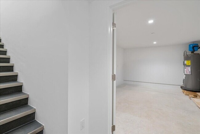 Building Photo - 1201 Enfield Rd
