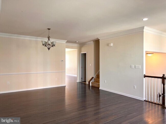 Building Photo - 23480 Logans Ridge Terrace